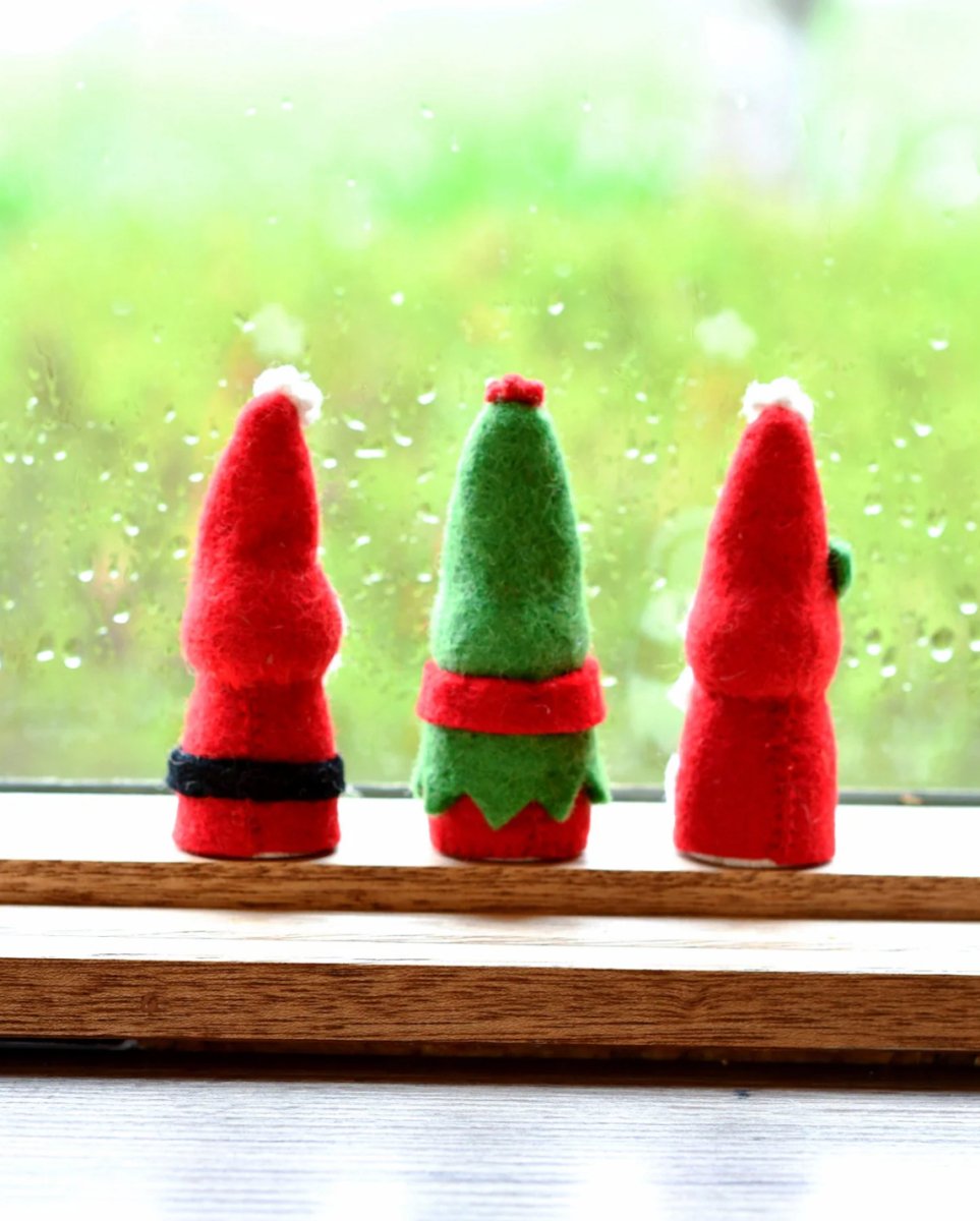 Christmas Peg Dolls Set - Santa Claus, Mrs Claus and Christmas Elf |Tara Treasures