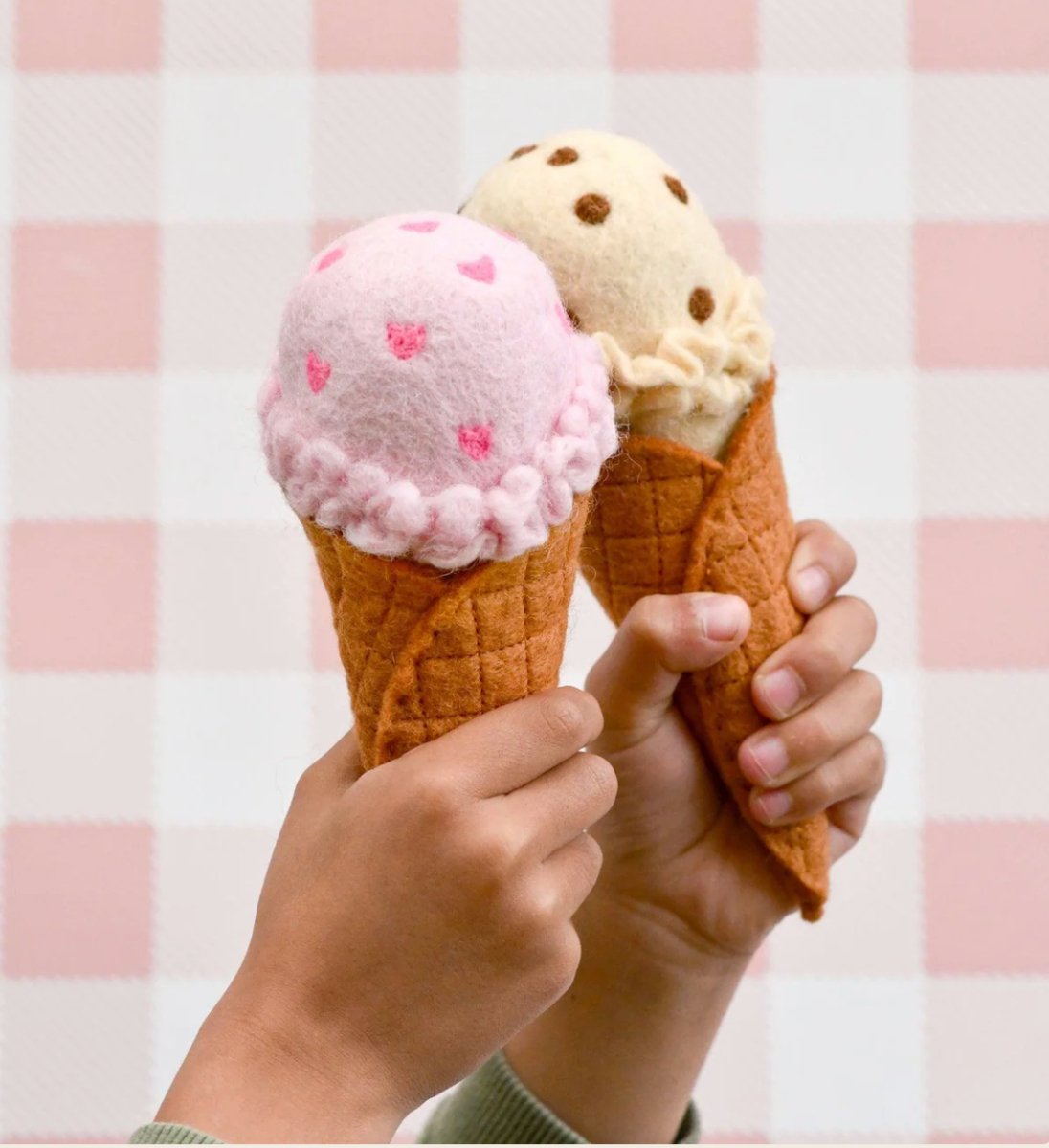 Felt Ice Cream Set - Waffle Cones and 9 Ice Cream Scoops | Tara Treasures