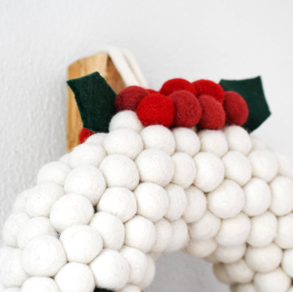 PREORDER: Felt Ball Christmas Pudding Wreath - Tara Treasures