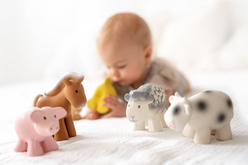 Set of 6 Tikiri Farm Animals Rubber Teether - Tikiri