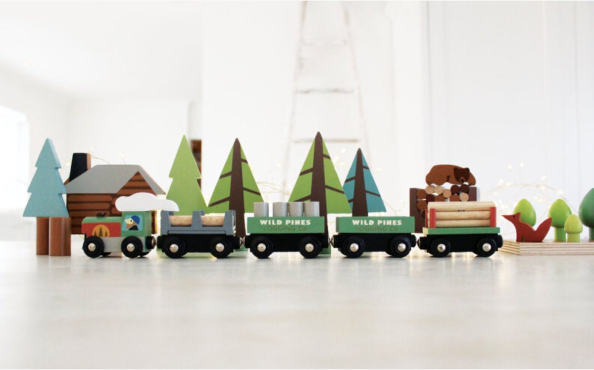 Wild Pines Train Set - Tender Leaf Toys