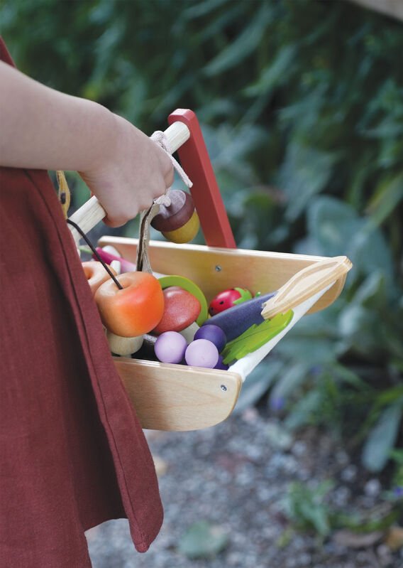 Wild Wood Foraging Trug (Basket) - Tender Leaf Toys