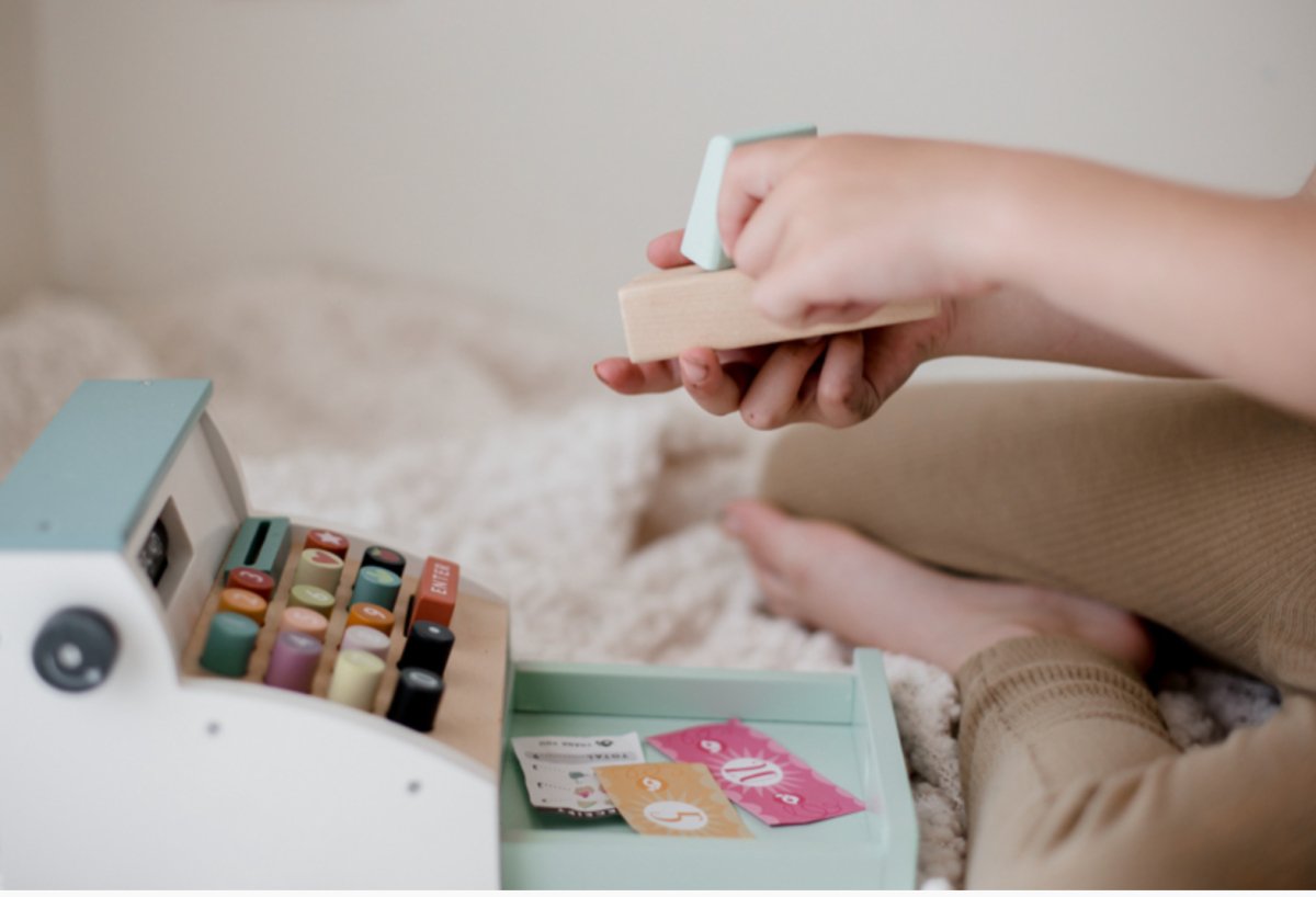 Wooden Toy Cash Register - Tender Leaf Toys
