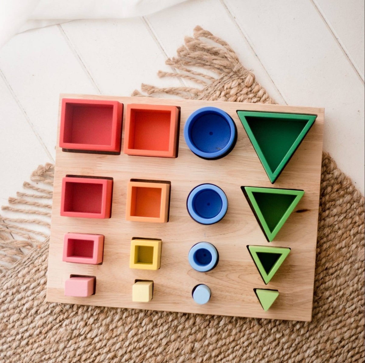 3D Sorting and Nesting Board | Q Toys