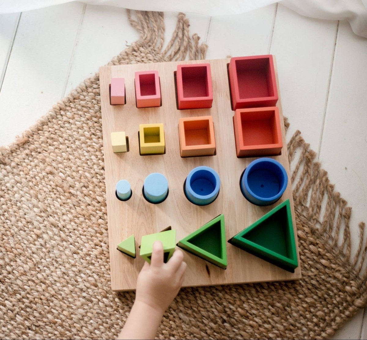 3D Sorting and Nesting Board | Q Toys