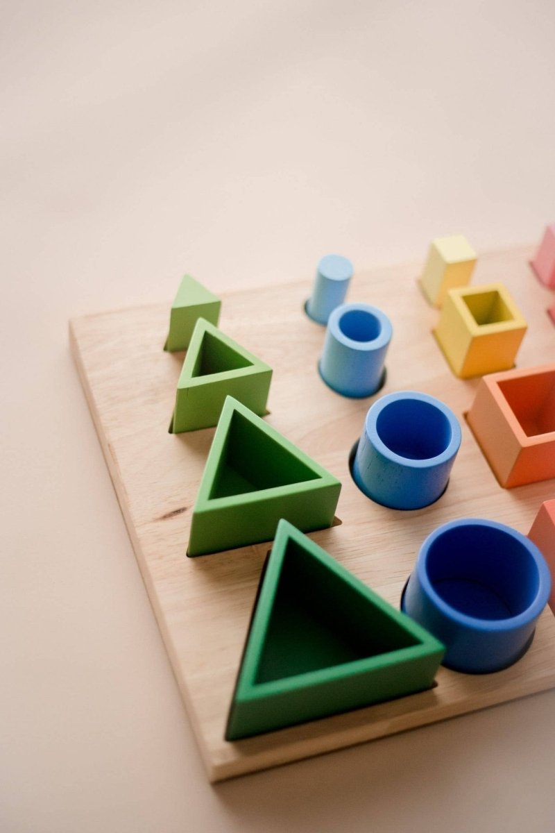 3D Sorting and Nesting Board | Q Toys