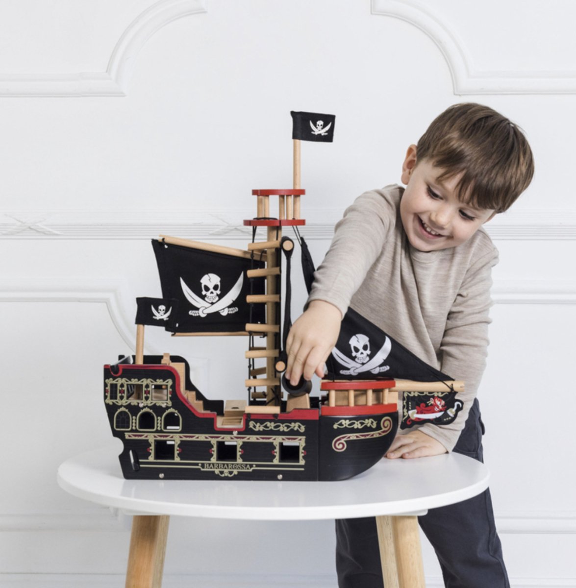 Barbarossa Ship - Le Toy Van