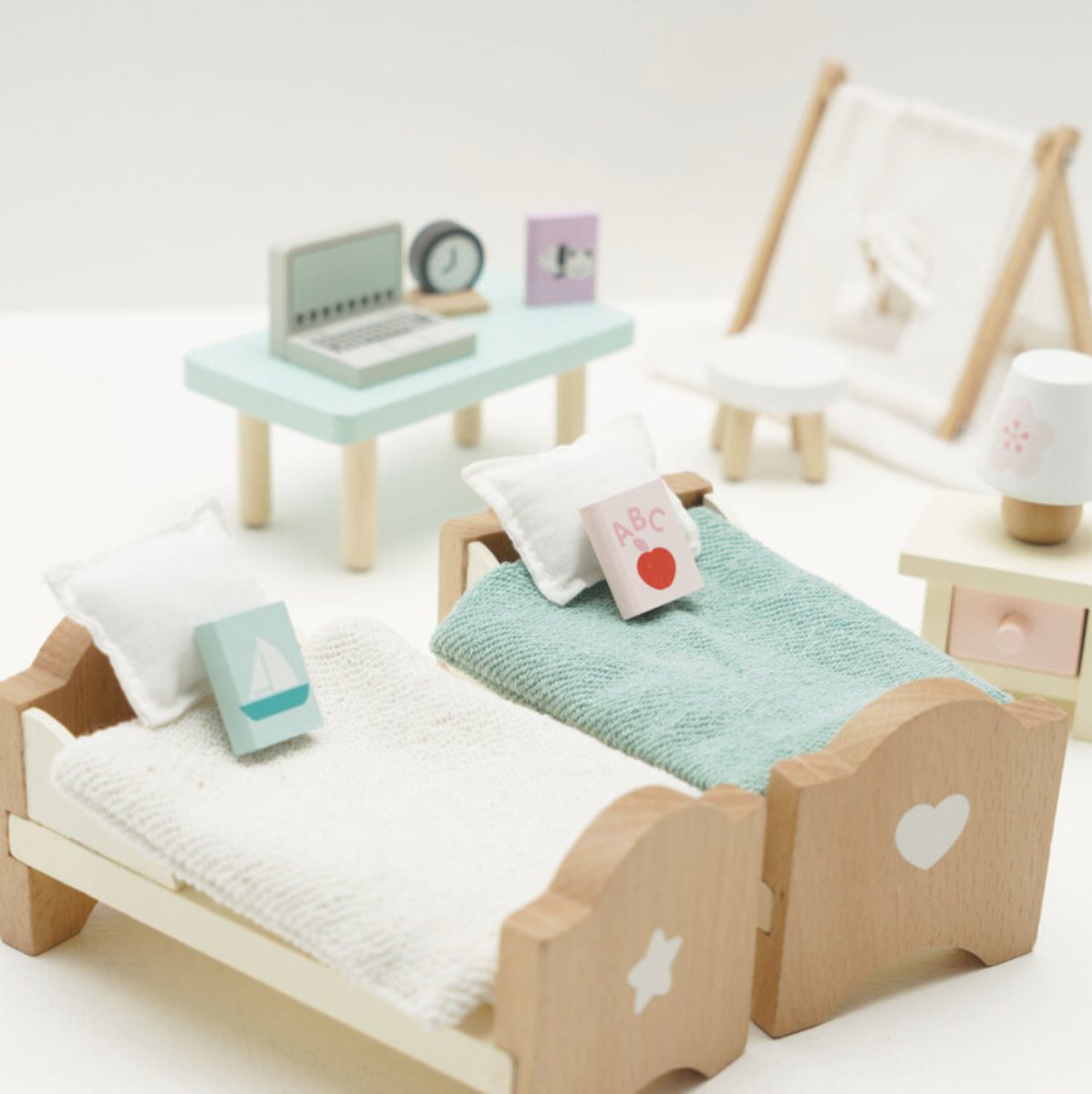 Daisylane Child's Bedroom - Le Toy Van