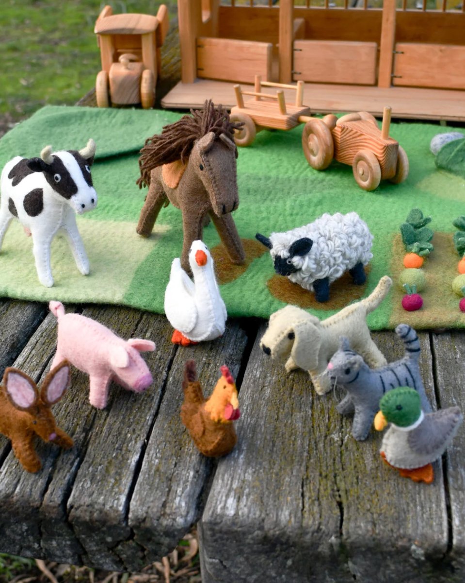 Felt Farm Animals Toys Set - Set of 10 Toys | Tara Treasures