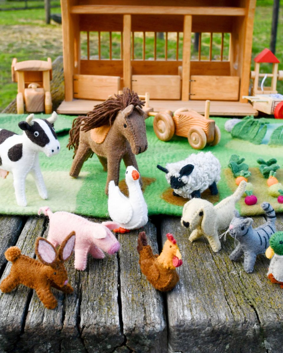 Felt Farm Animals Toys Set - Set of 10 Toys | Tara Treasures