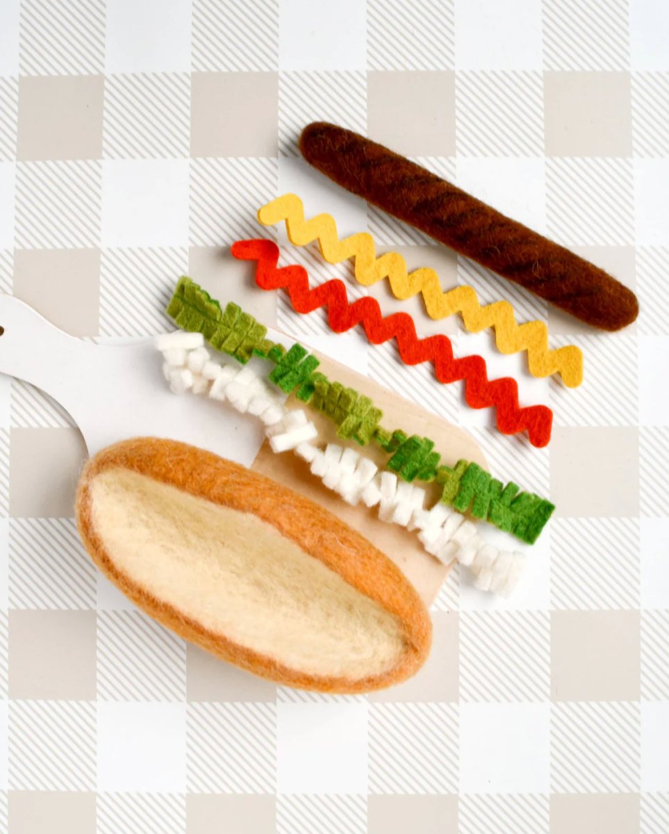 Felt Hot Dog Set - Tara Treasures