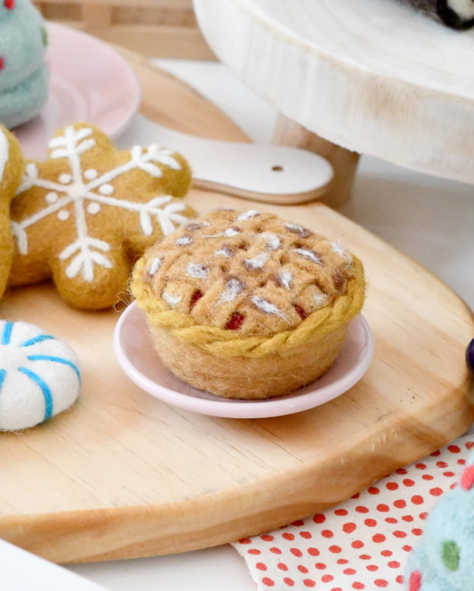 Felt Lattice Apple Pie - Tara Treasures