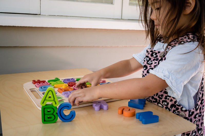 Handcarry Uppercase ABC Trace Puzzle - Kiddie Connect