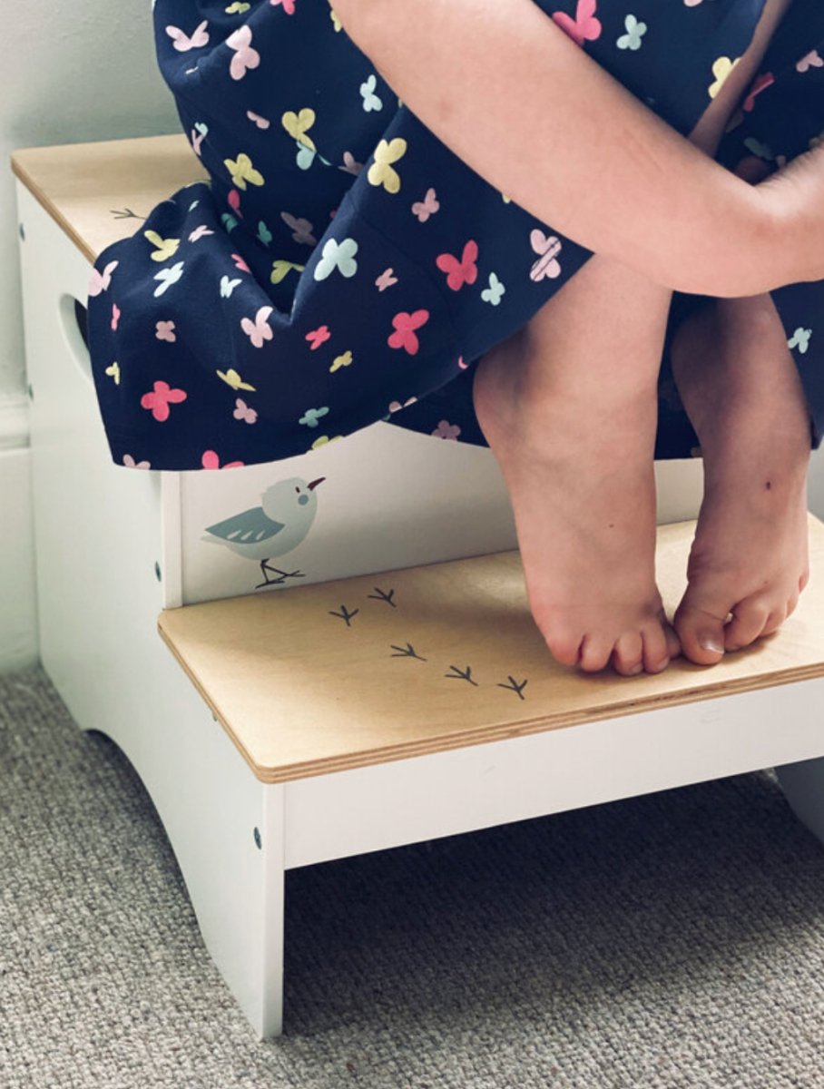 Kids Step Stool (White Oak - Forest) - Tender Leaf Toys