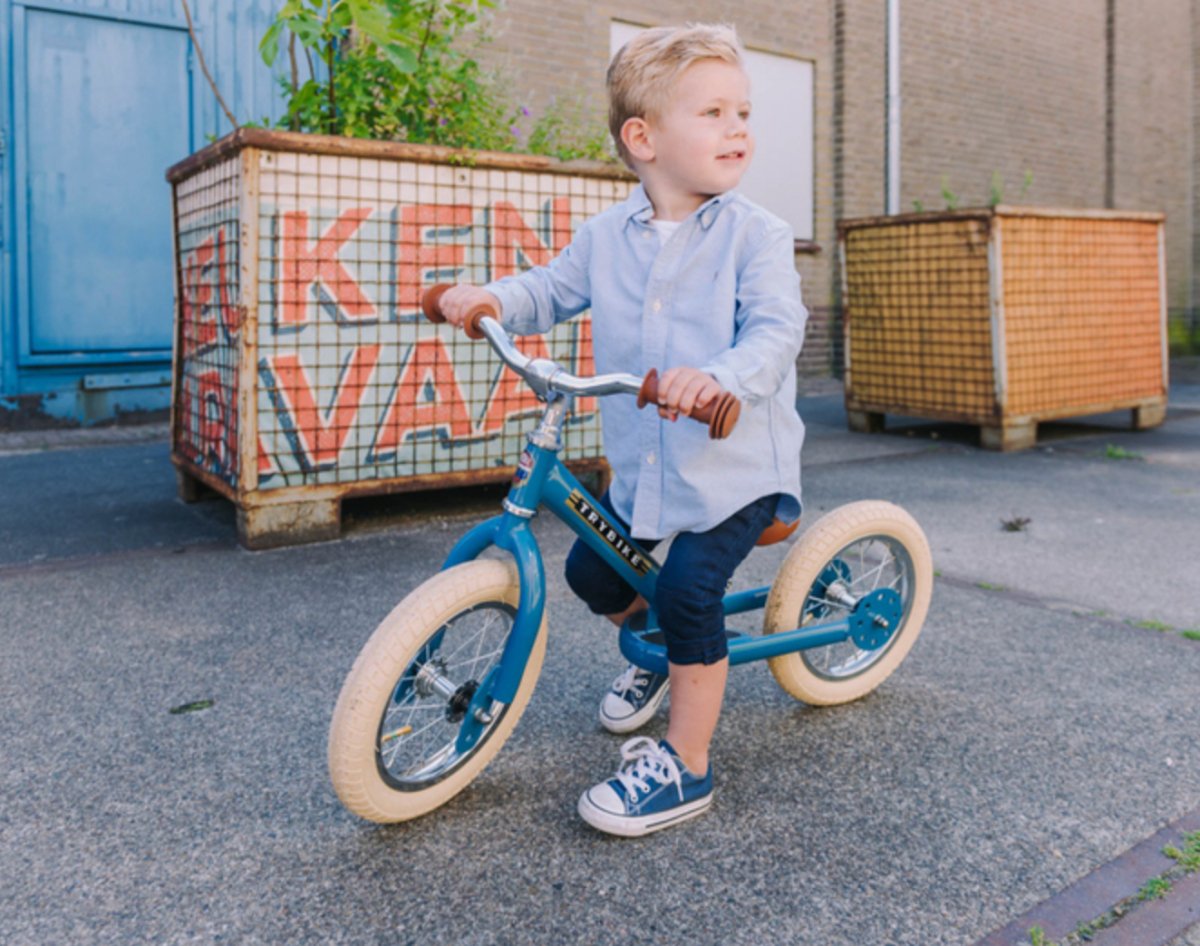 Matte Blue Vintage Trybike, Cream Tyres and Chrome (3 wheel) - Trybike