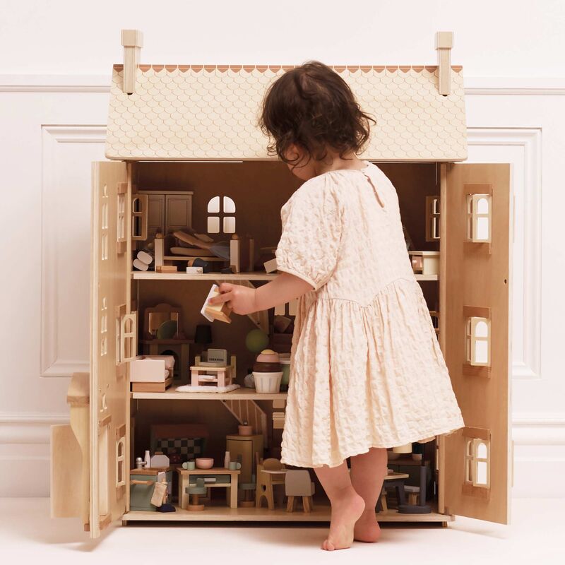 Natural Wood Dolls House - Le Toy Van