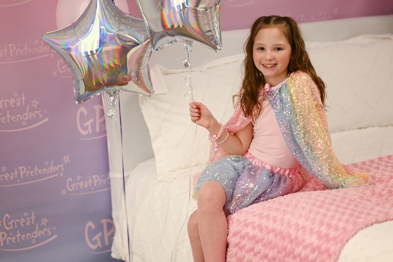 Ombre Sequins Cape Size 4 - 6 - Great Pretenders