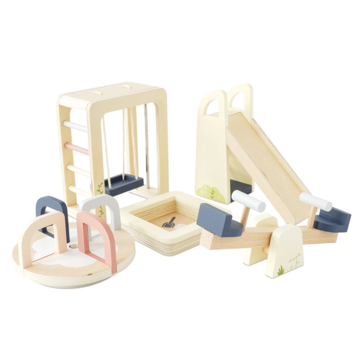 Outdoor Play Furniture - Le Toy Van