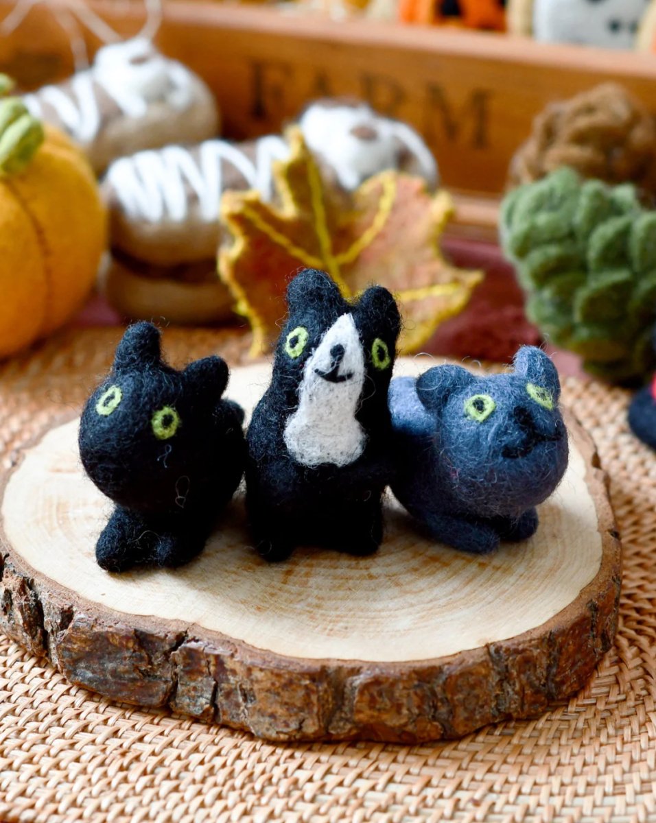 PREORDER: Felt Cats (set of 3) - Tara Treasures