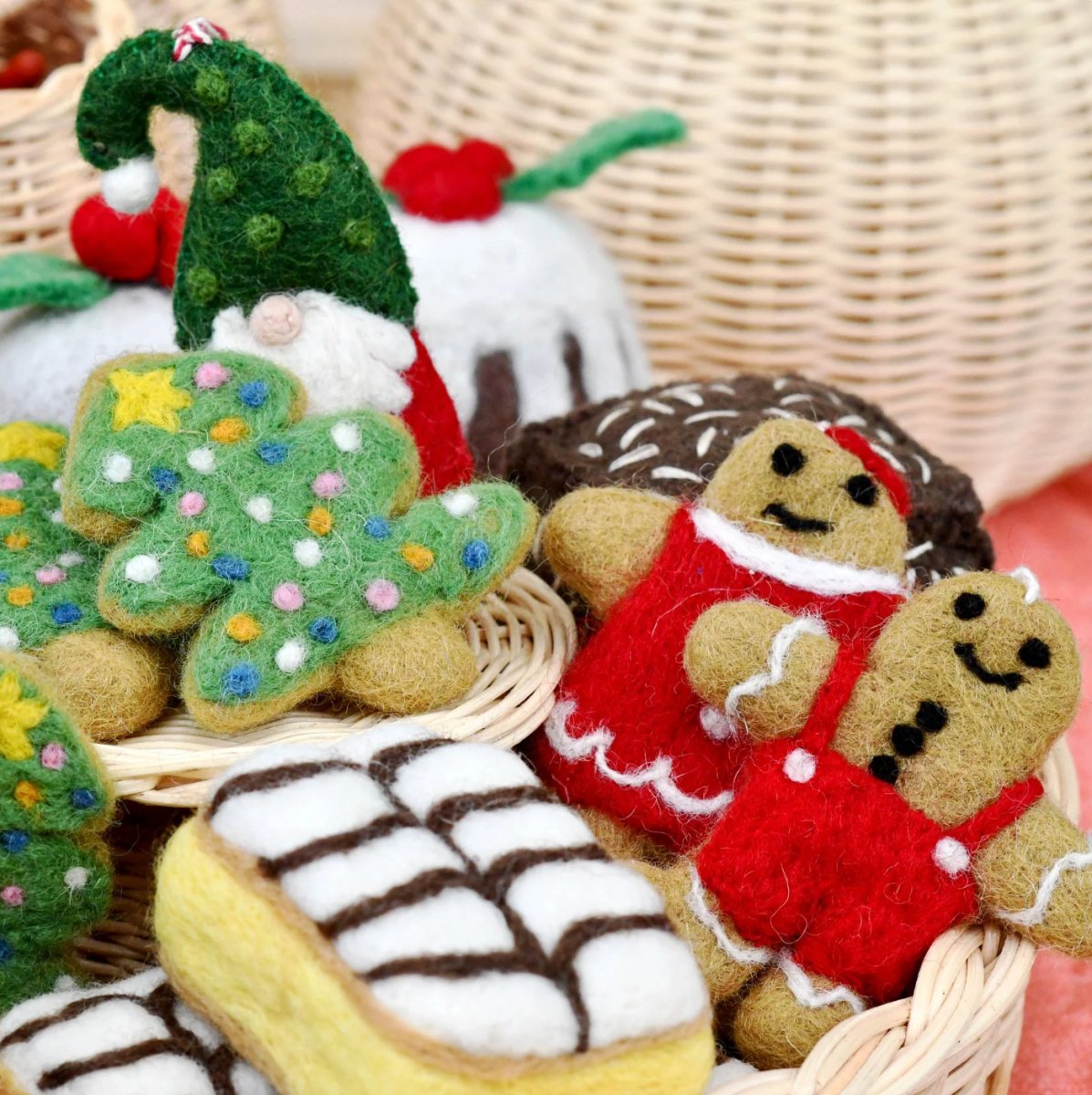 PREORDER: Felt Gingerbread Couple Cookies - Tara Treasures