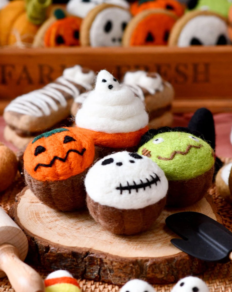 PREORDER: Felt Halloween Spooky Fun Cupcakes - Tara Treasures