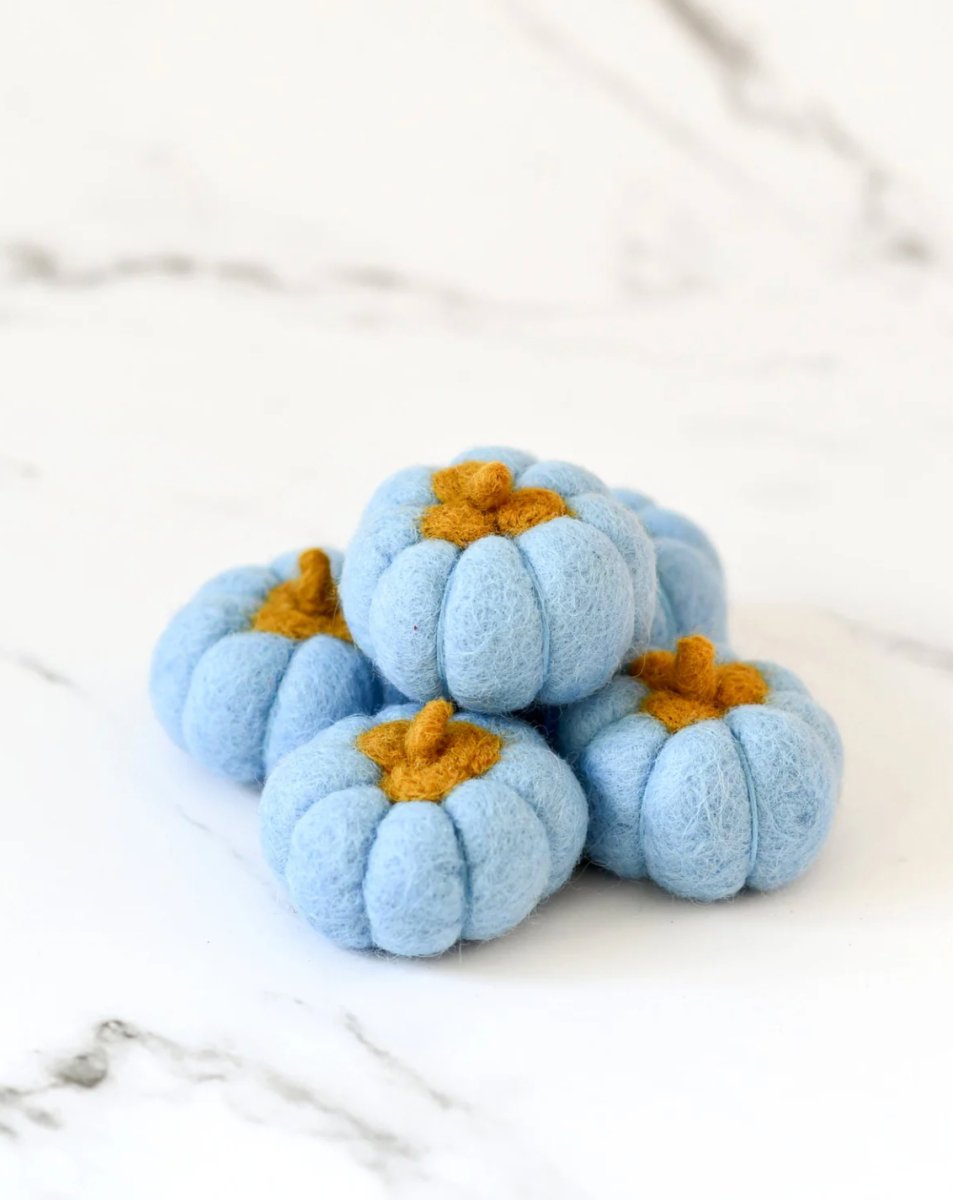 PREORDER: Felt Pumpkins (Set of 5) - Tara treasures