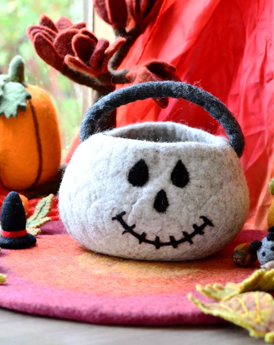 PREORDER: Felt Trick or Treat Spooky Skull Bag - Tara Treasures