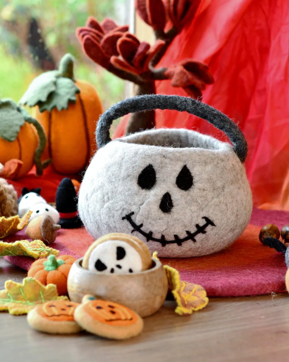 PREORDER: Felt Trick or Treat Spooky Skull Bag - Tara Treasures