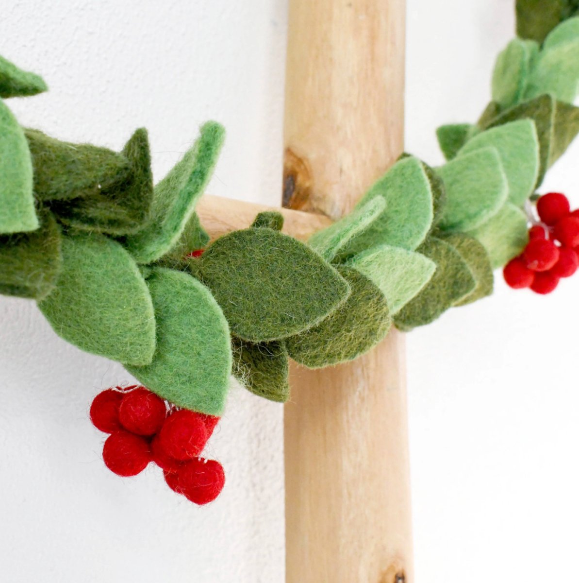 PREORDER: Holly Christmas Garland - Tara Treasures