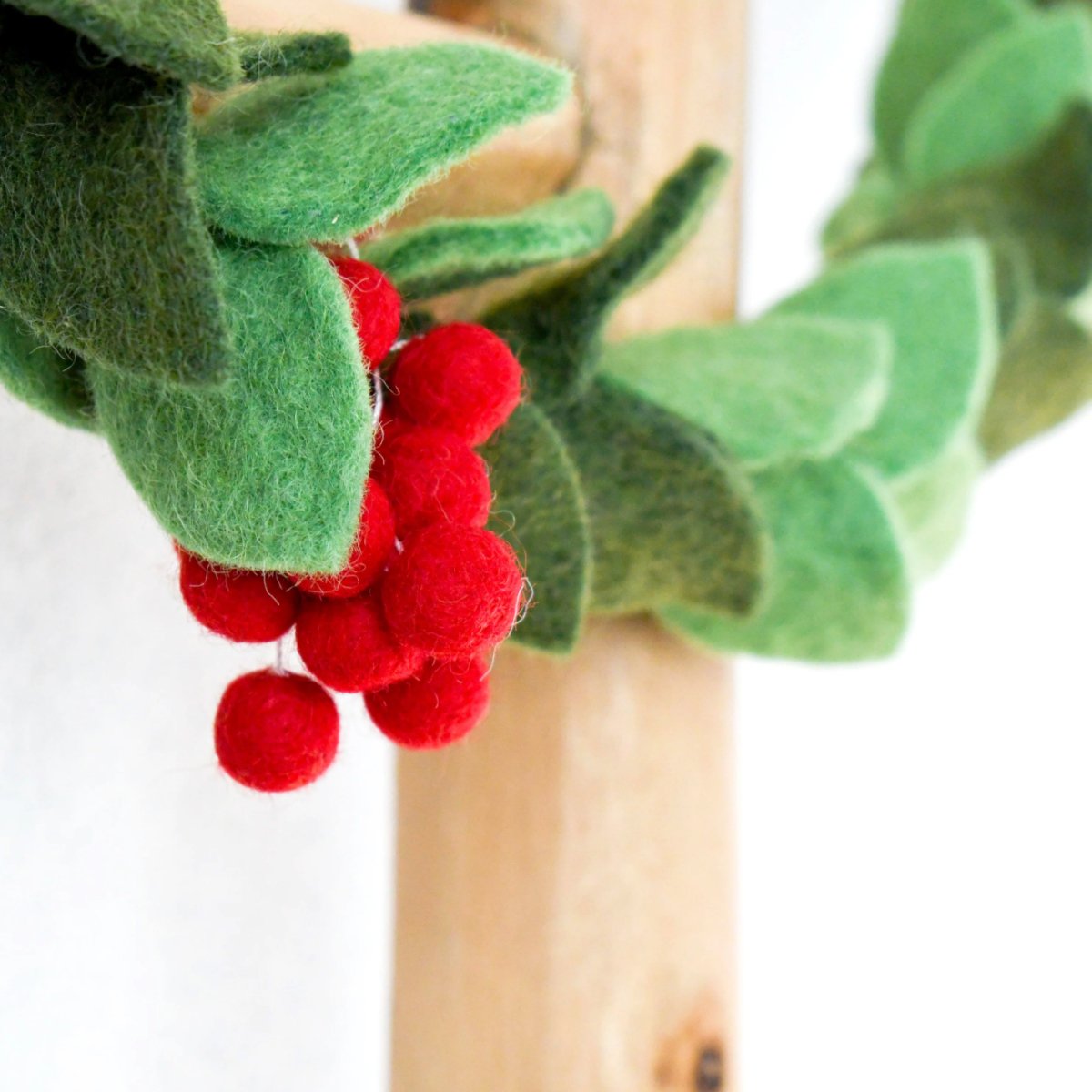 PREORDER: Holly Christmas Garland - Tara Treasures