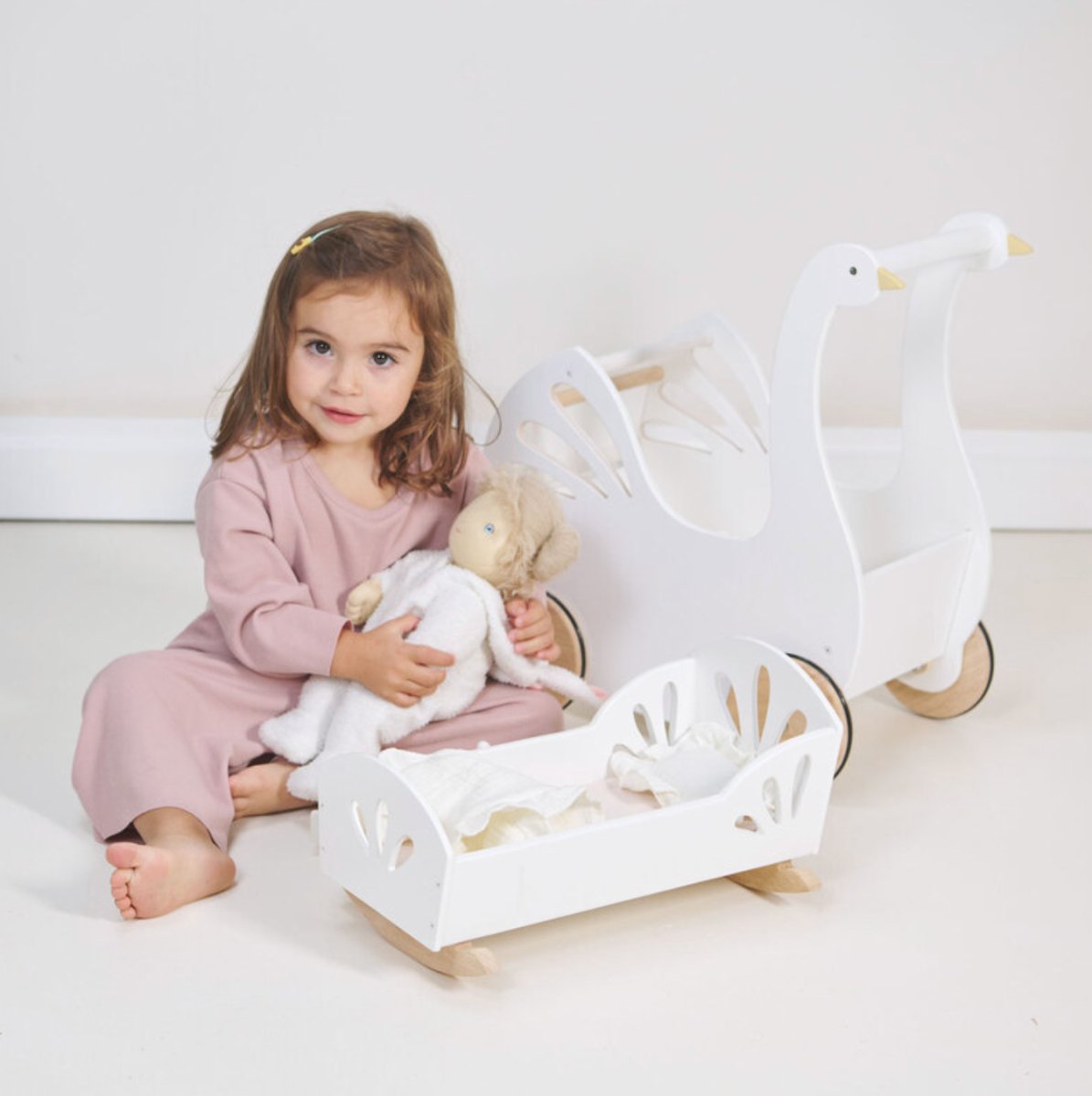 Sweet Swan Pram - Tender Leaf Toys