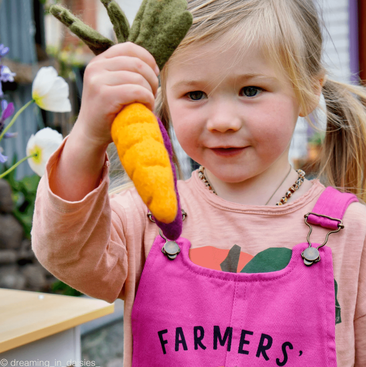 Tara Treasures | Felt Vegetables And Fruits Set A - 14 Piece