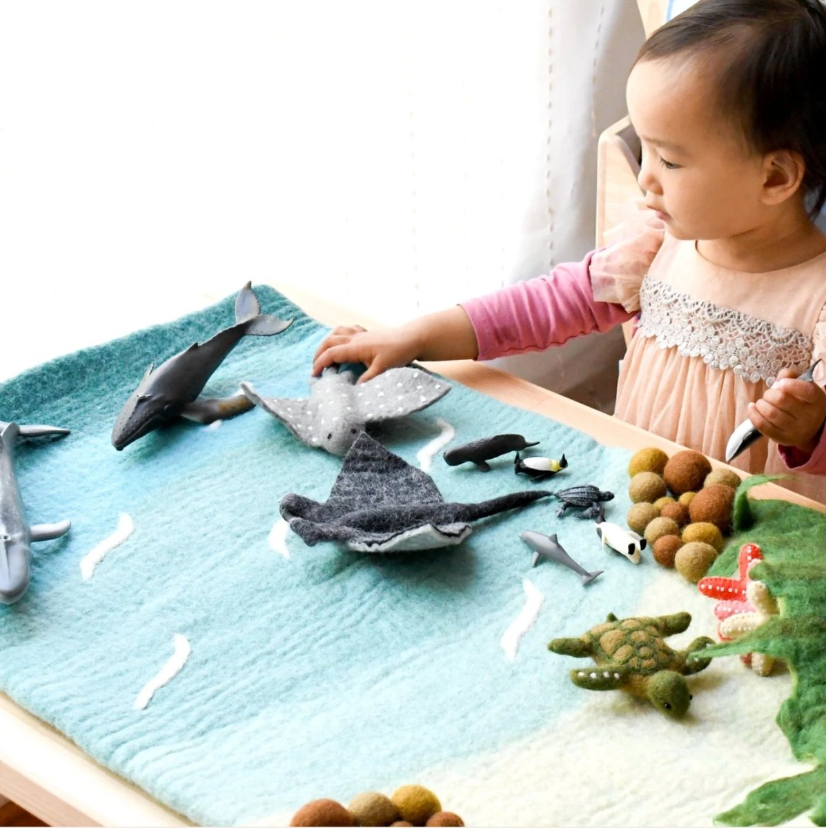 Tara Treasures | Large Sea and Rockpool Play Mat Playscape